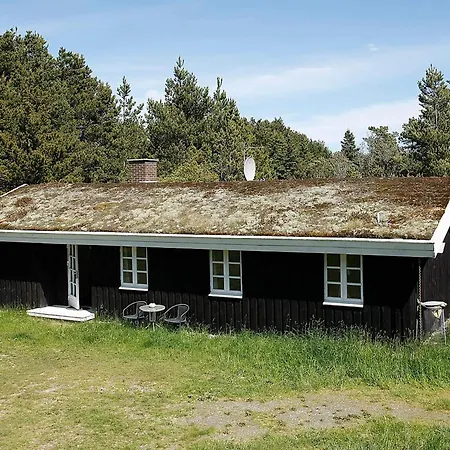 6 Person In Ålbæk